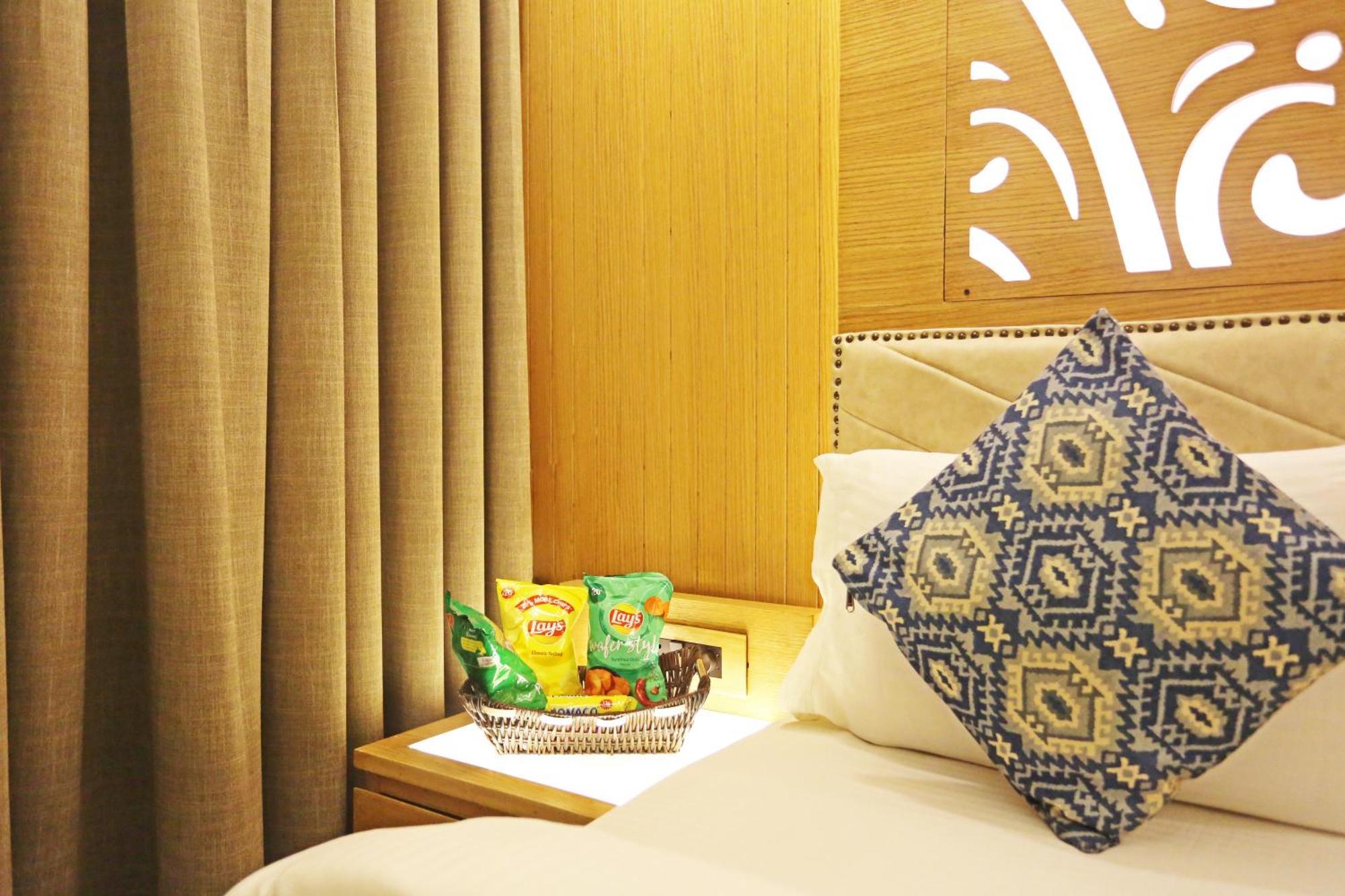 Jrd Luxury-Business Hotel Nueva Delhi Exterior foto