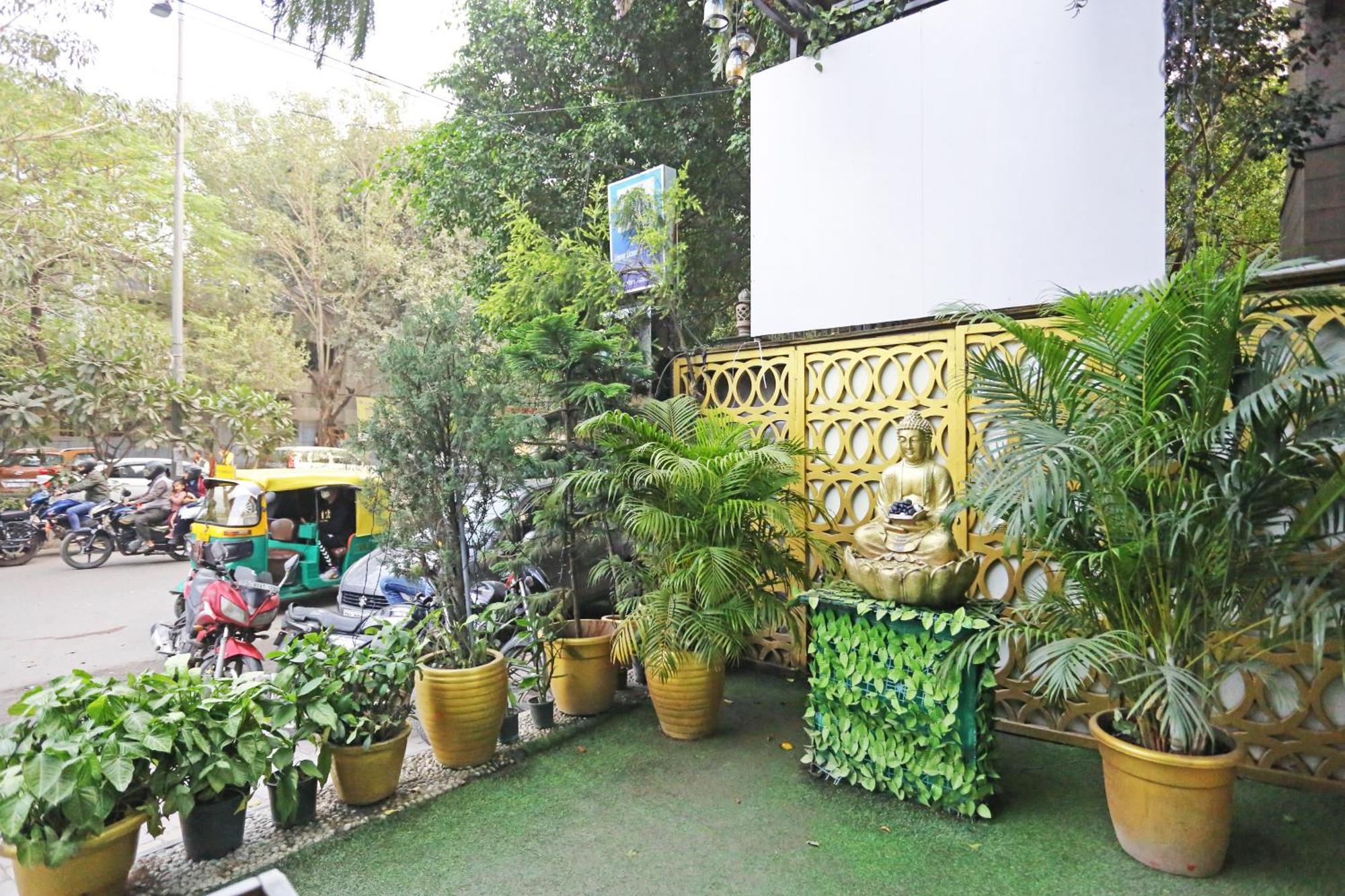 Jrd Luxury-Business Hotel Nueva Delhi Exterior foto
