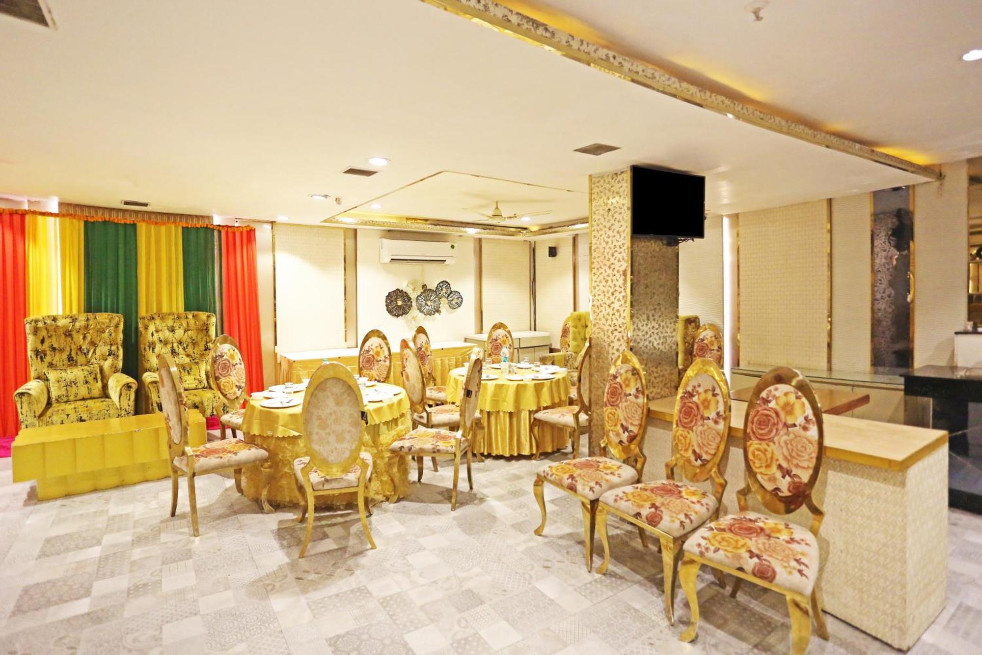 Jrd Luxury-Business Hotel Nueva Delhi Exterior foto