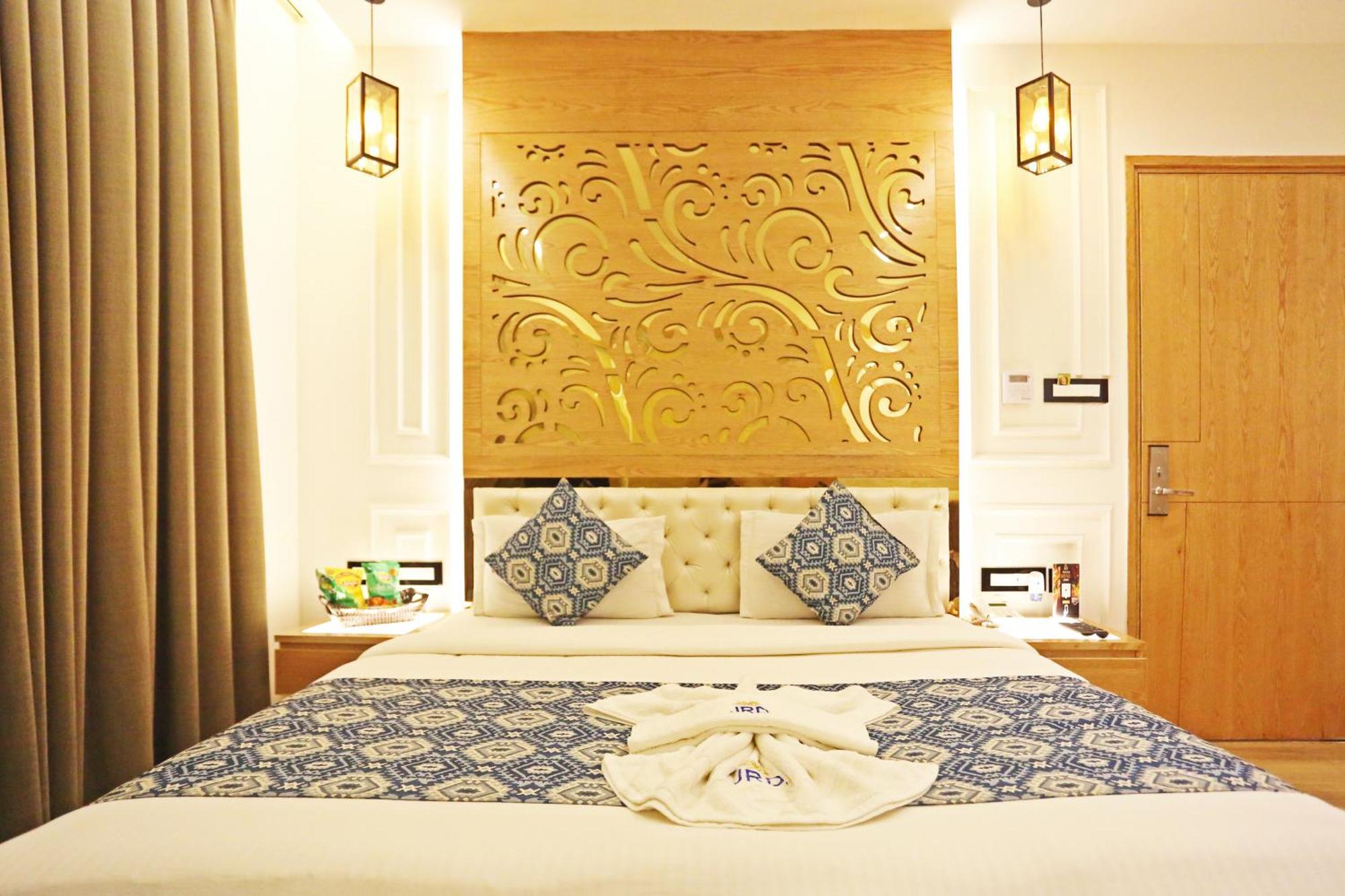 Jrd Luxury-Business Hotel Nueva Delhi Exterior foto